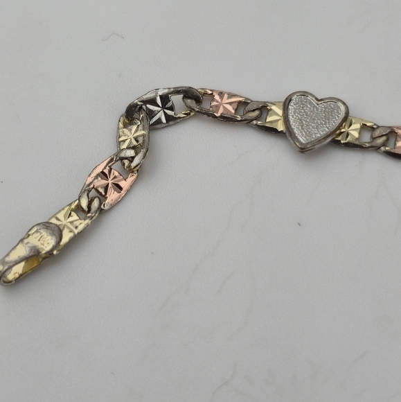 8" Italian 18K Solid Gold Tri Color Heart Bracelet 4.52g 750 Italy Textured - Picture 9 of 13